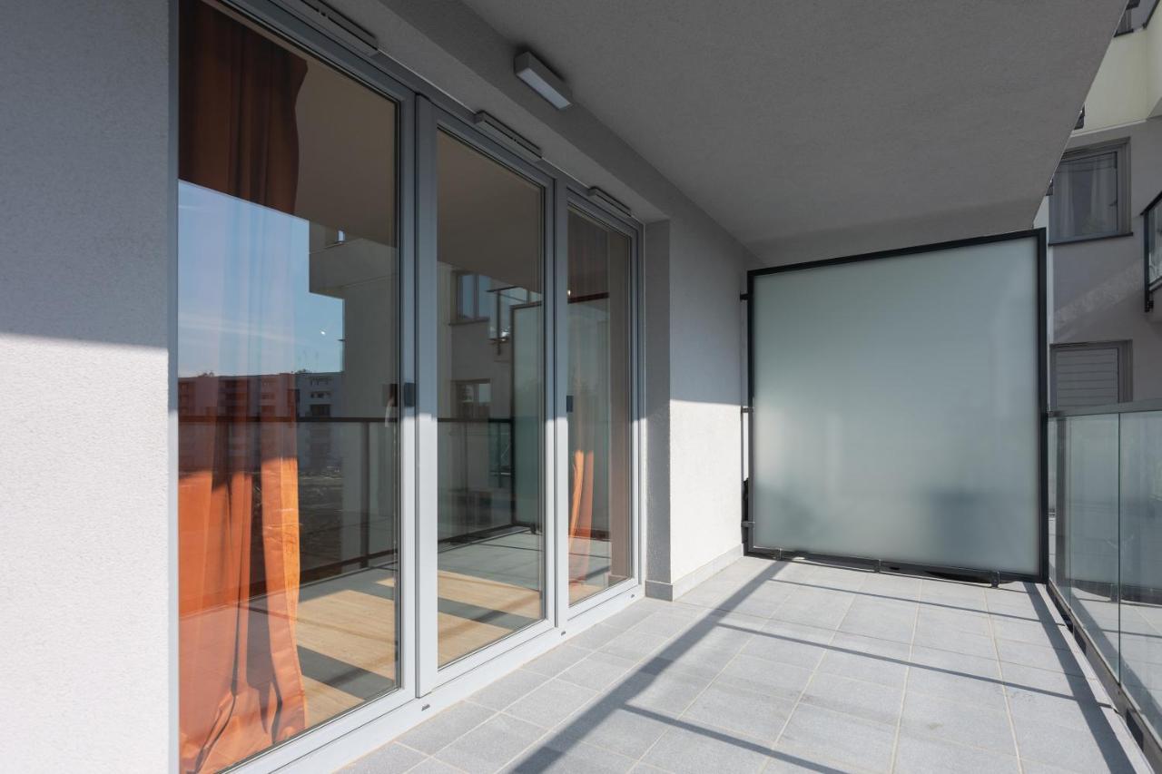 Family Apartment Nearto Old Town Vermelo By Neartopl Krakow Bagian luar foto