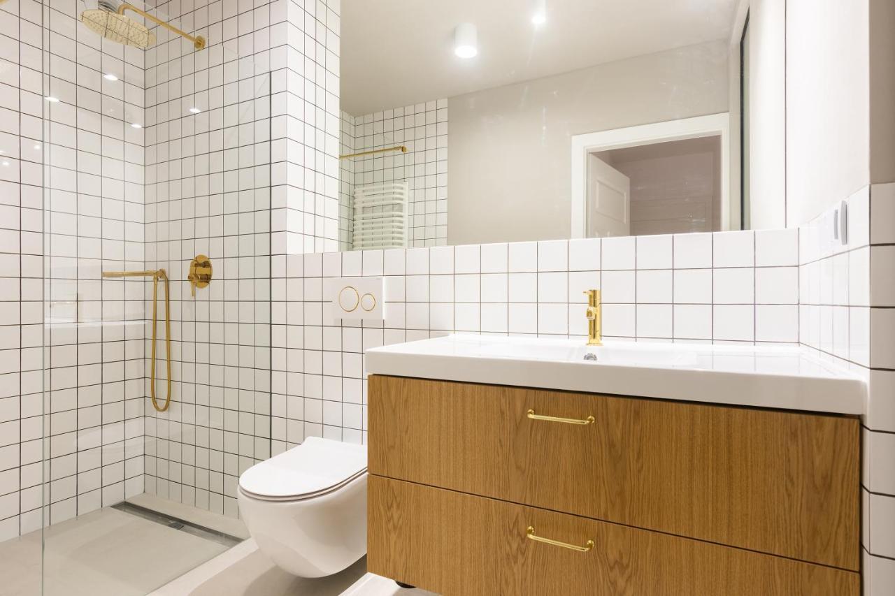 Family Apartment Nearto Old Town Vermelo By Neartopl Krakow Bagian luar foto